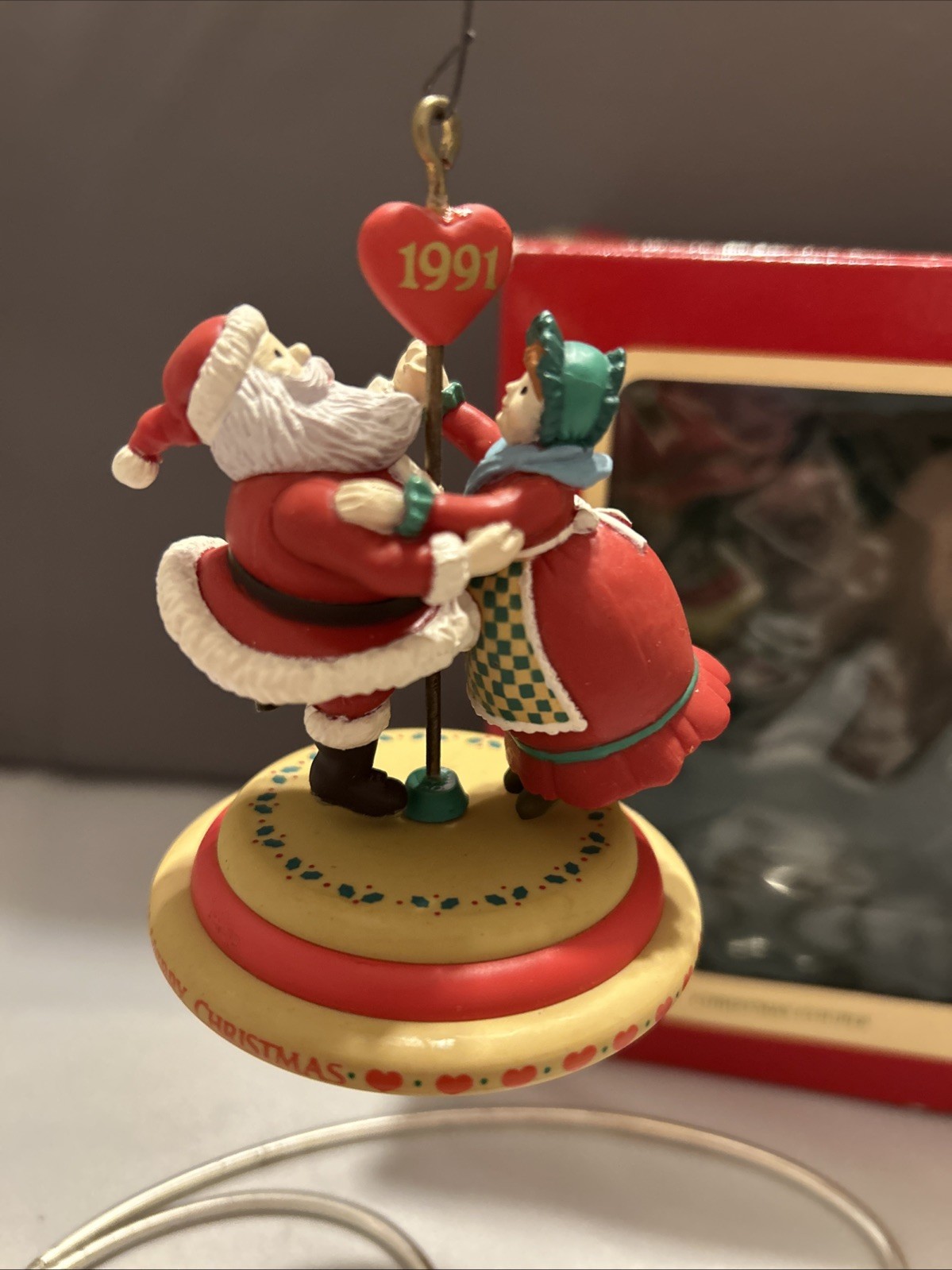 Carlton Cards Heirloom Collection 1990 Wonderland Waltz first Christmas Together