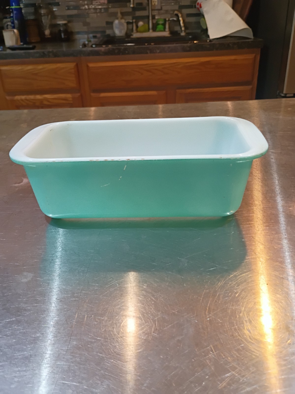 Vintage MCM Classic Pyrex Loaf Pan #213, 1.5 Quart Turquoise 