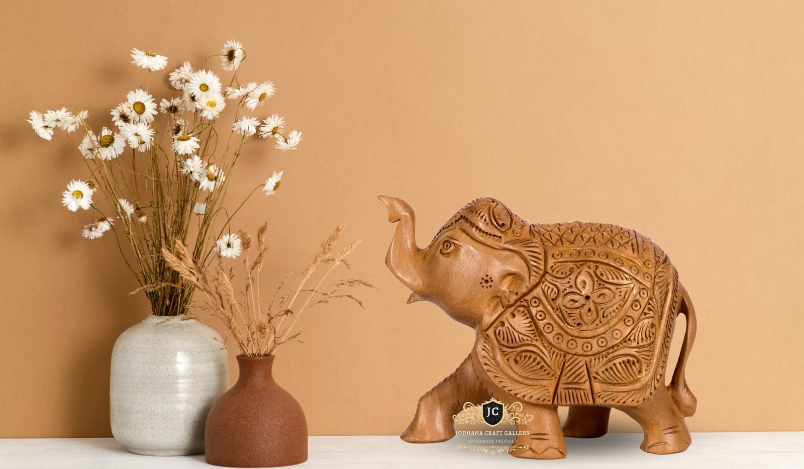 Vintage Wooden Elephant Figurine Statue - Antique Art Home Decor - Feng Shui