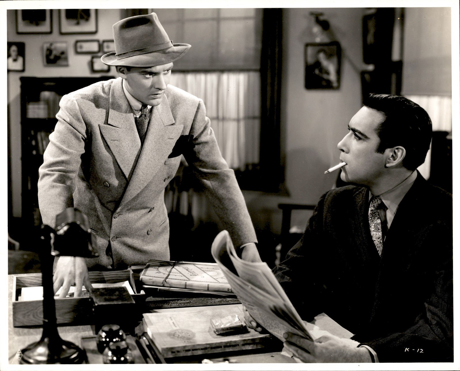 CGE53 Original M. Marigold Photo ANTHONY QUINN ARTHUR KENNEDY 1941 CGE53 Original M. Marigold Photo ANTHONY QUINN ARTHUR KENNEDY 1941