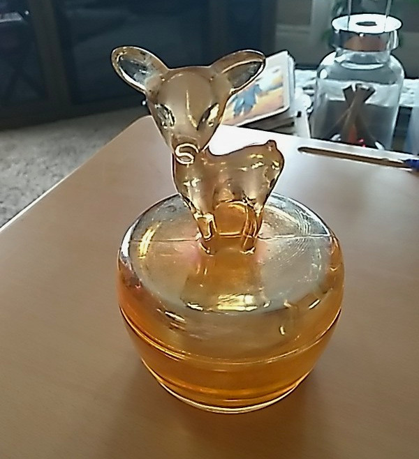 Vintage Jeanette Carnival Glass Deer Trinket /Powder Dish
