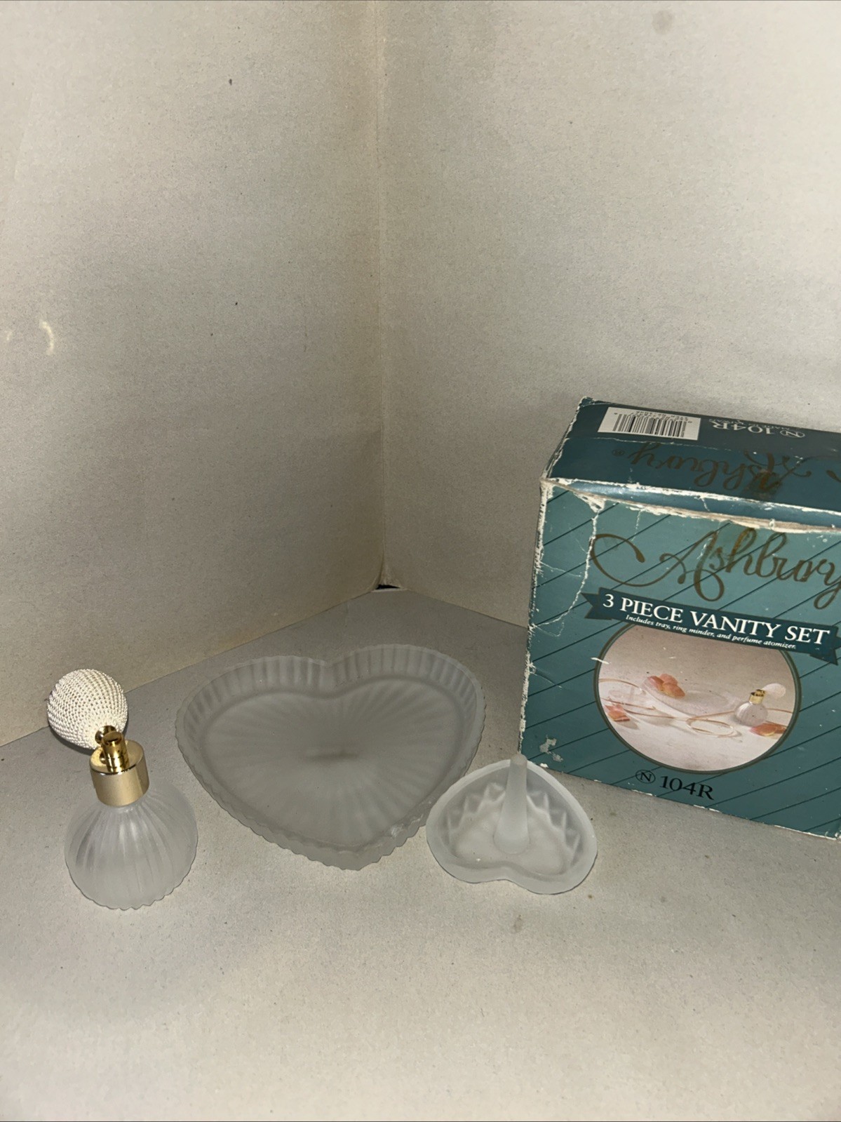 3-Piece Vanity Set  