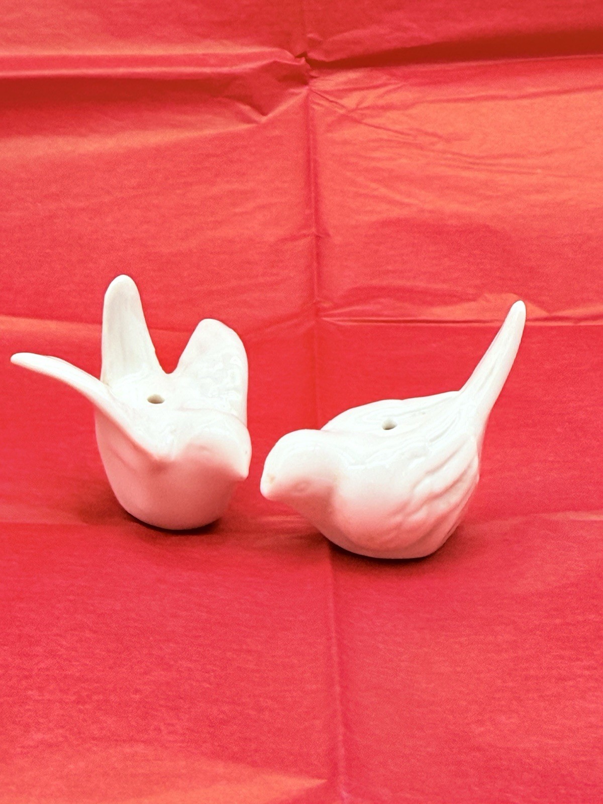 Pair Ceramic White Doves Made In Japan
