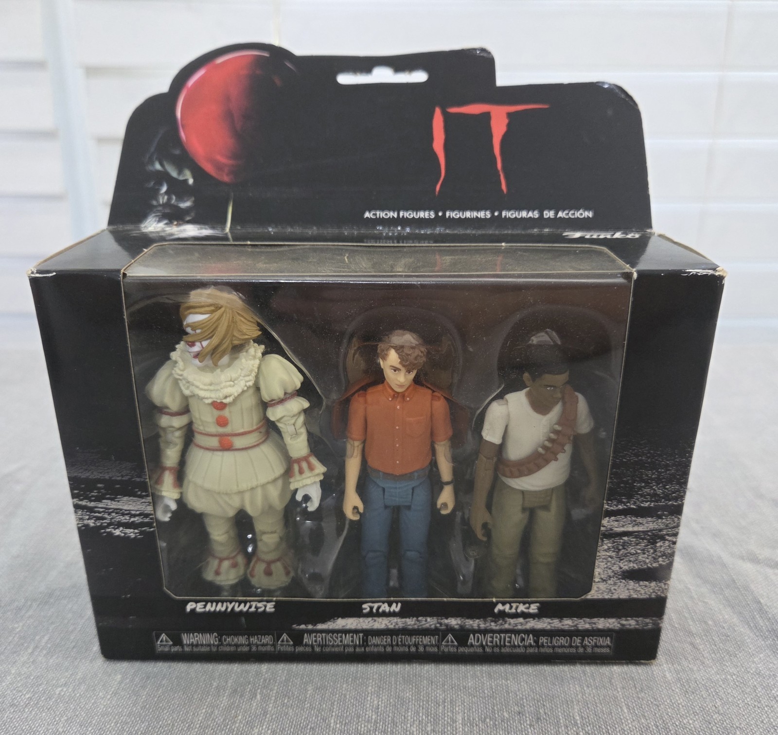 Funko IT Action Figure 3 Pack 32816 Set 3 Pennywise & Mike & Stan 2017 Funko IT Action Figure 3 Pack 32816 Set 3 Pennywise & Mike & Stan 2017