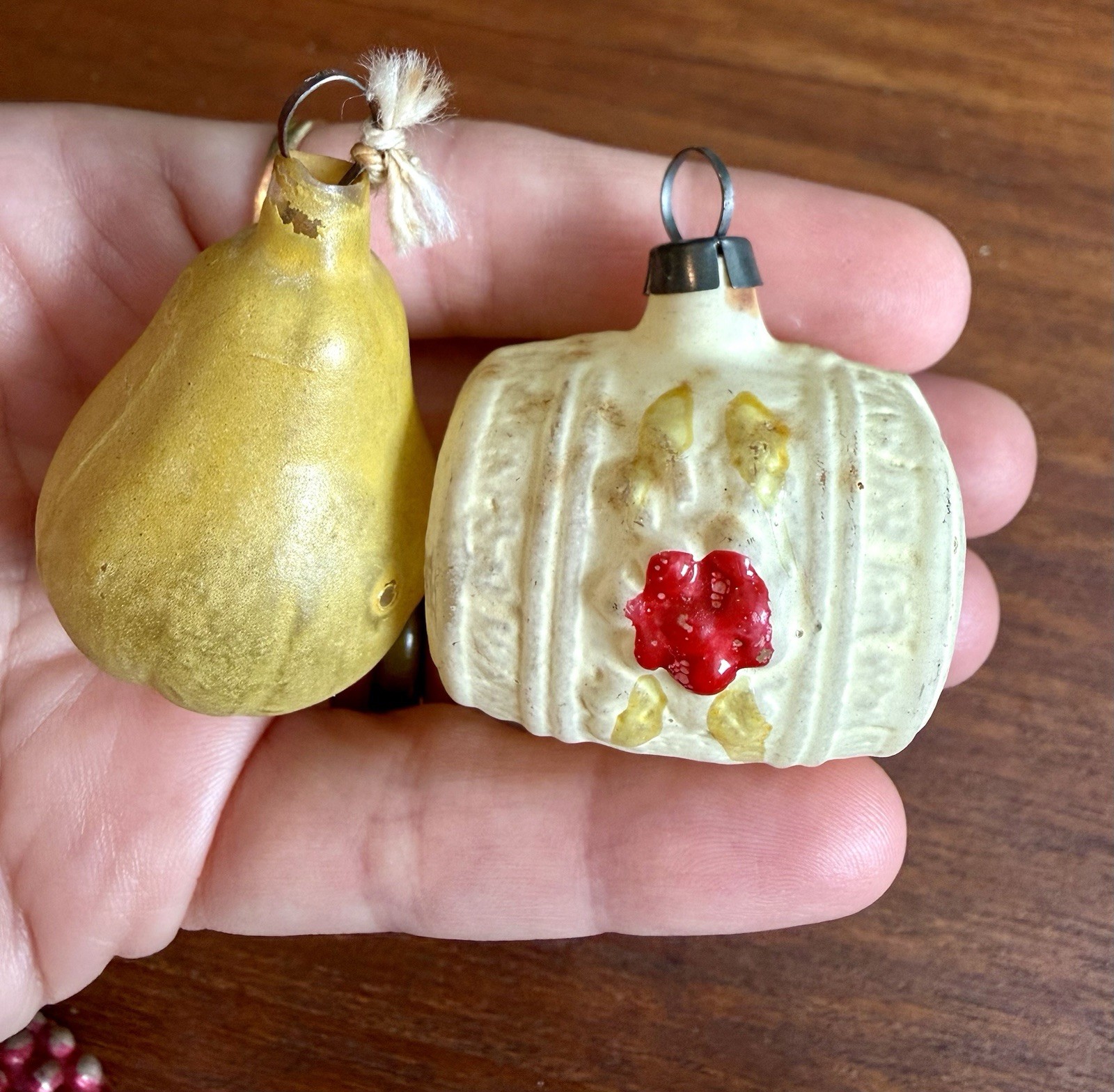 Two Antique Glass Feather Tree Christmas Ornament 1930s pear barrel Germany?