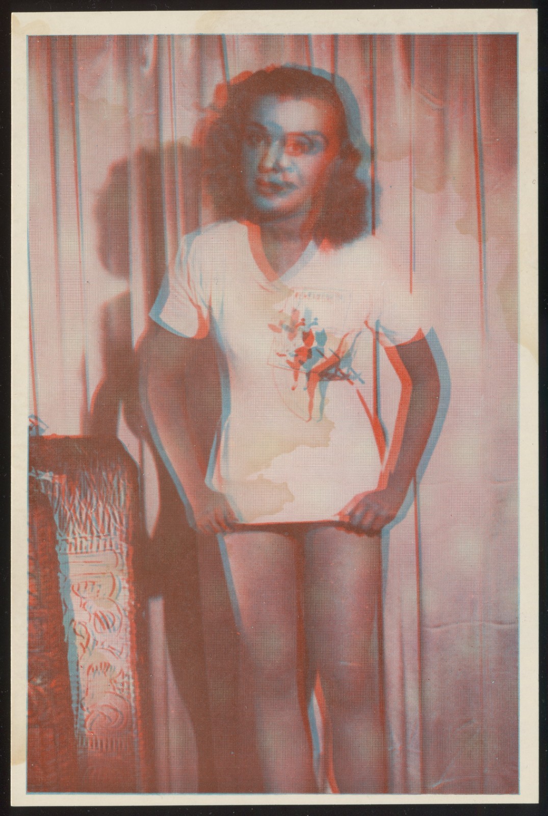 FOUND PHOTO Pinup with Weird 3D Effect Blue Red Odd Abstract Snapshot VTG