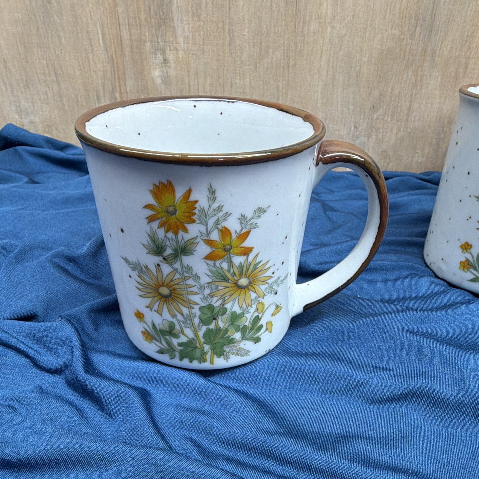 Vintage Takahashi Japan Stoneware Floral Coffee Mugs Cups Wildflower Speckled Vintage Takahashi Japan Stoneware Floral Coffee Mugs Cups Wildflower Speckled