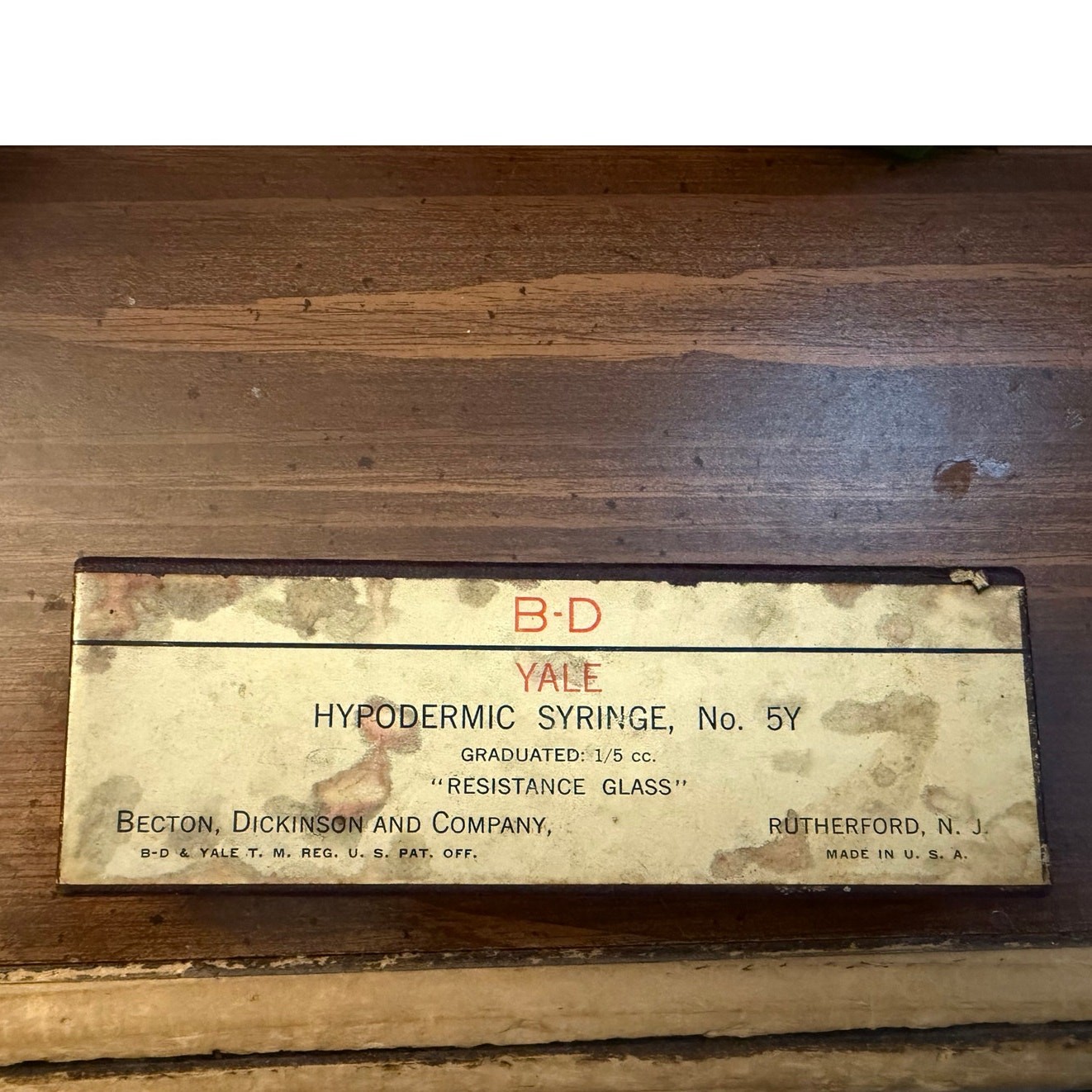 Vintage B-D Yale Hypodermic Syringe No. 5Y Glass Syringe Kit Box Medical Antique