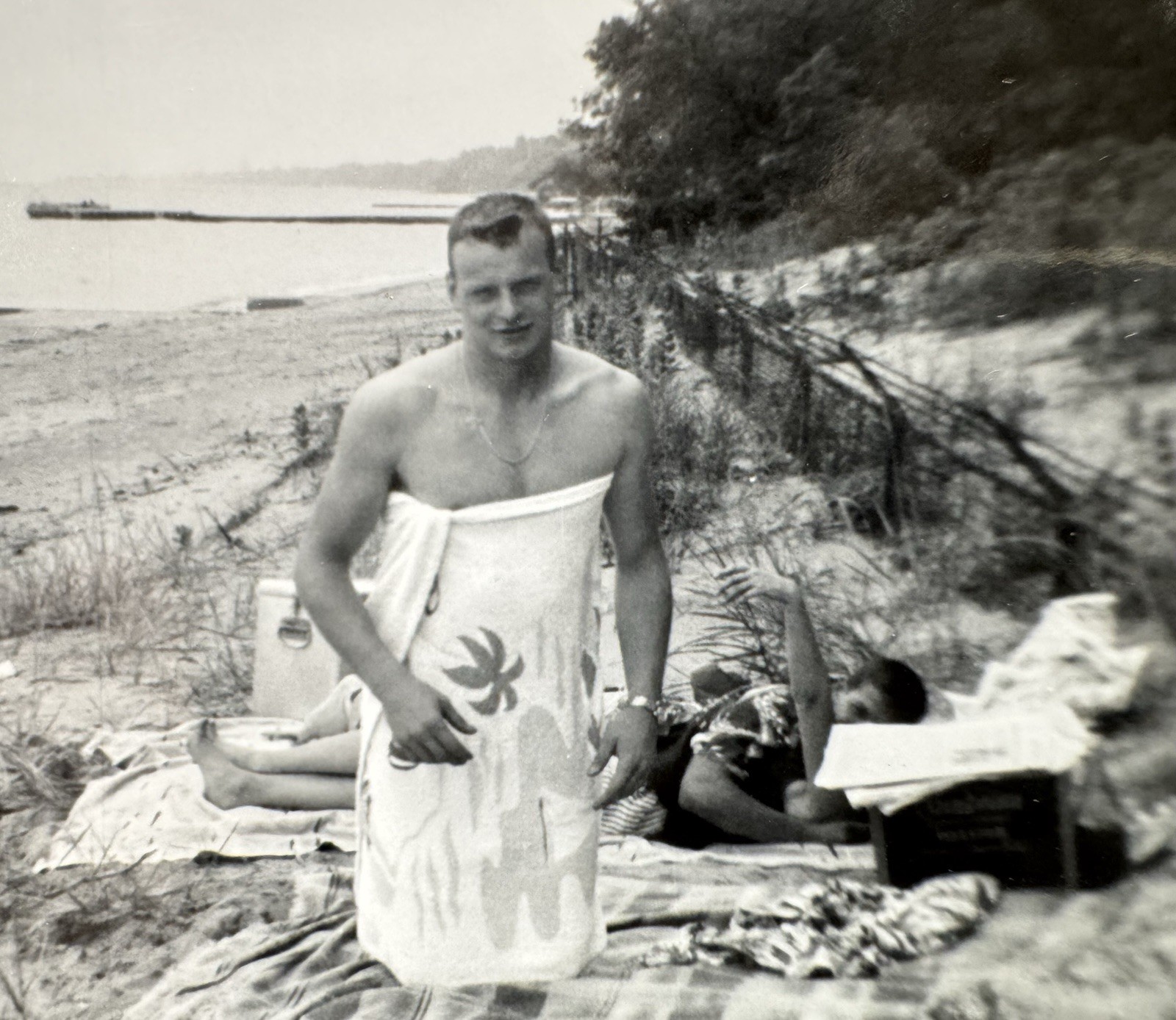 Vtg Photo Shirtless Young Man Wearing A Towel At The Beach-Gay Int