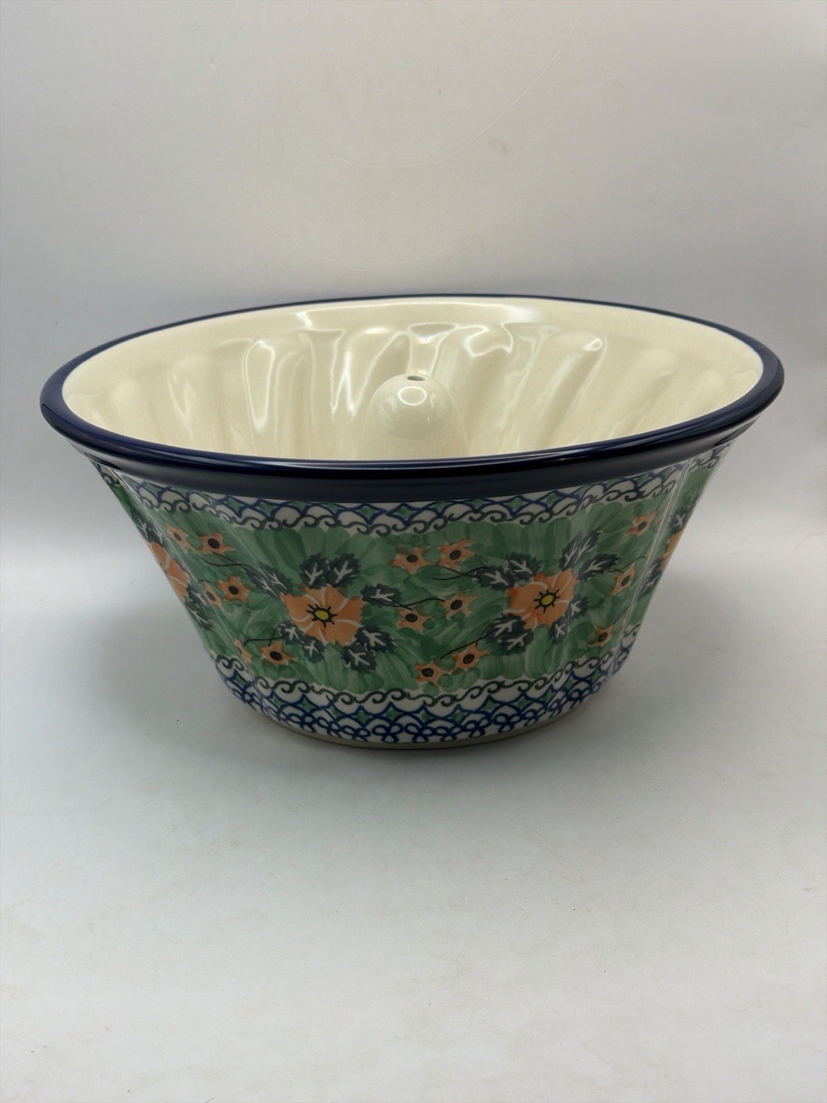 Polish Pottery Cake Bundt Mould Handmade in Boleslawiec Poland Artist Signed