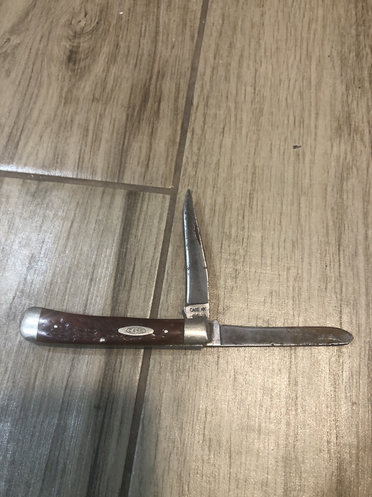 1965-69 Case XX STAINLESS USA 6254 Trapper Knife Genuine PRETTY Red Bone Handles