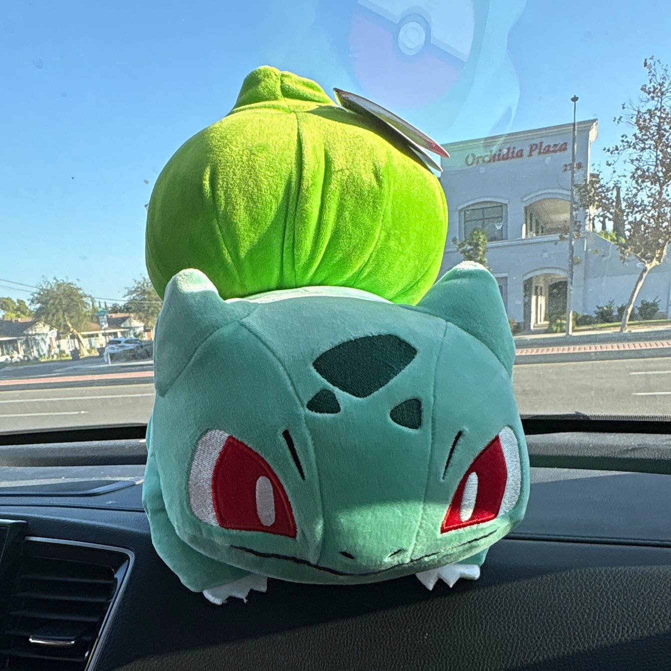 Pokémon Bulbasaur Green Round1 Plush 11’ inch