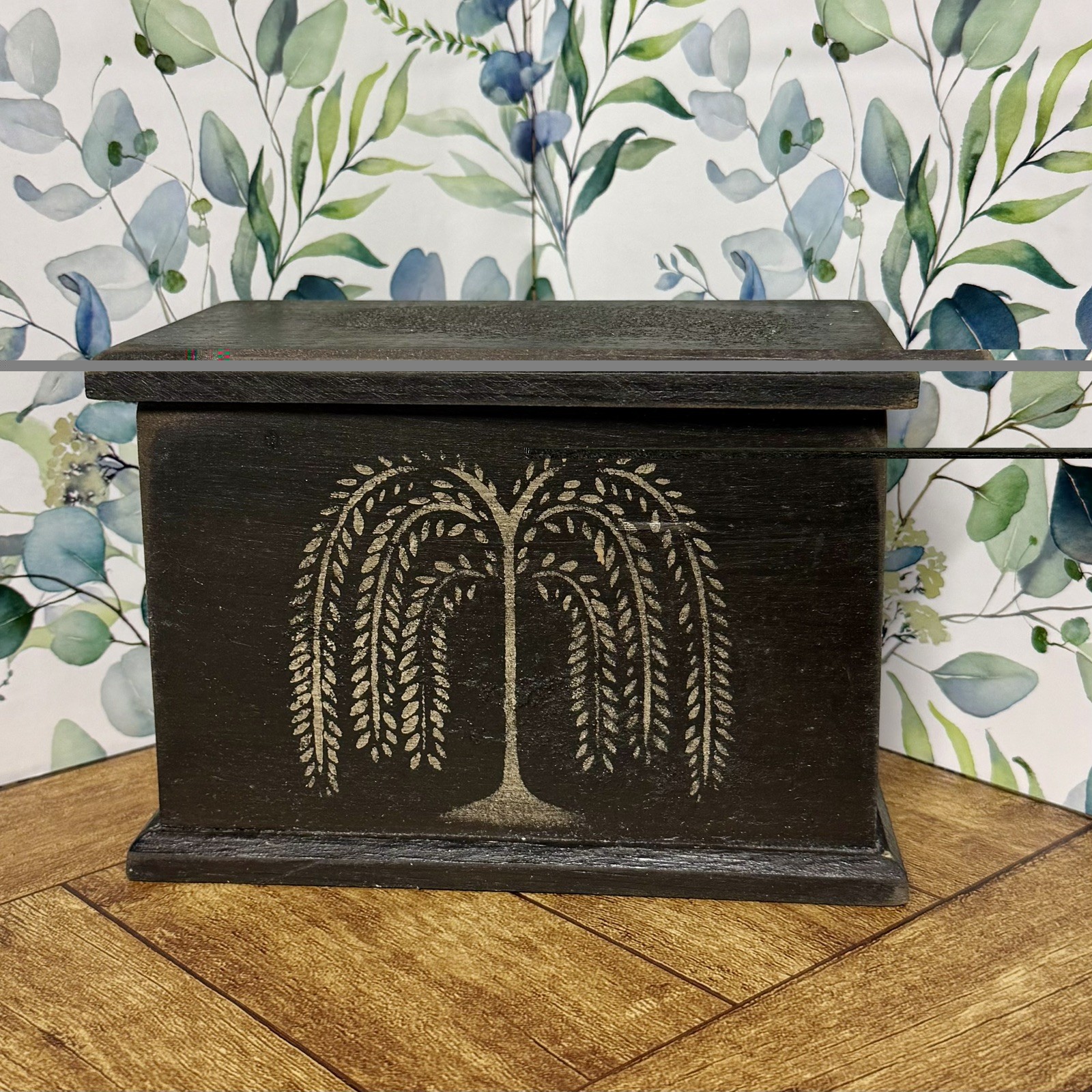 Primitive Weeping Willow Hand-Painted Wood Trinket Box Black Distressed 8x5.5