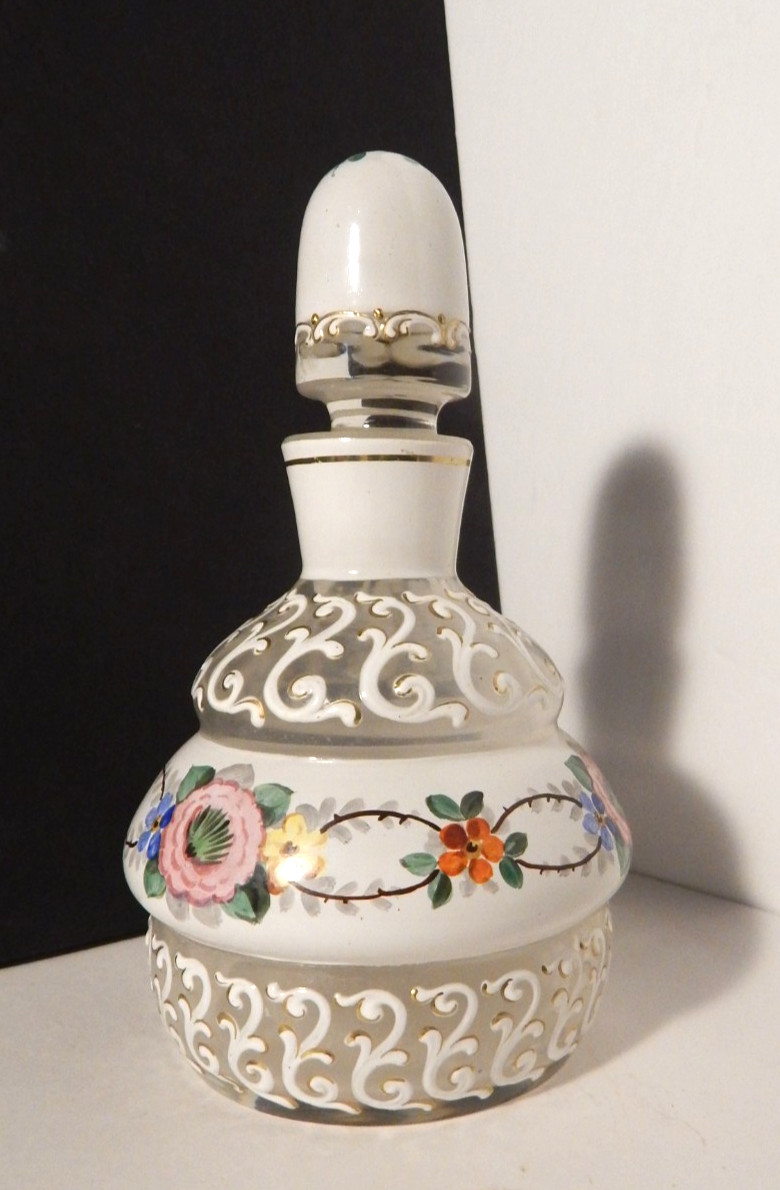 Vtg Czech Hand Painted Floral & Scroll Raised Design Vanity Perfume Bottle 7\