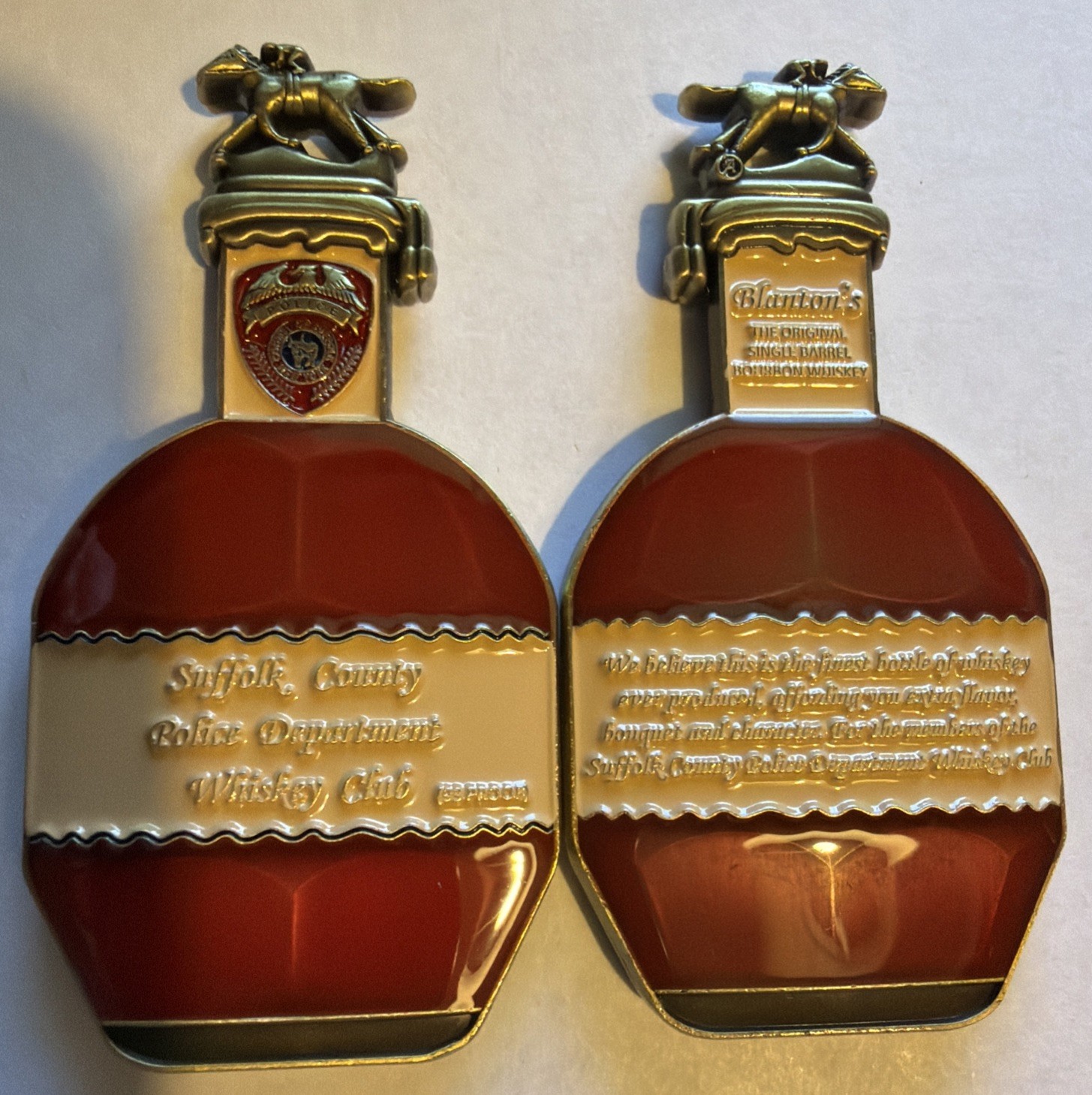 SUFFOLK COUNTY POLICE DEPT BLANTONS WHISKEY CLUB BOTTLE CHALLENGE COIN NEW YORK SUFFOLK COUNTY POLICE DEPT BLANTONS WHISKEY CLUB BOTTLE CHALLENGE COIN NEW YORK