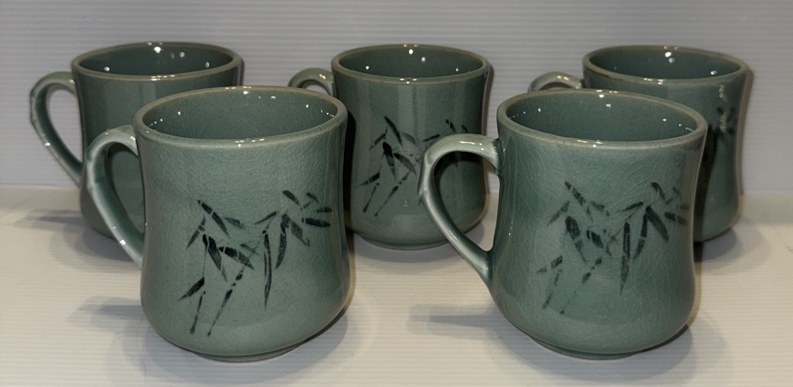 Set Of 5 Vintage Korean Celadon Mug Green Crackle Glaze Hand Painted Bamboo