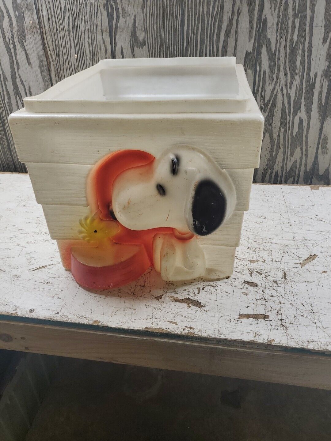 RARE VTG 1965 Blow Mold Snoopy Woodstock Dog House Toy Box Storage Missing Lid