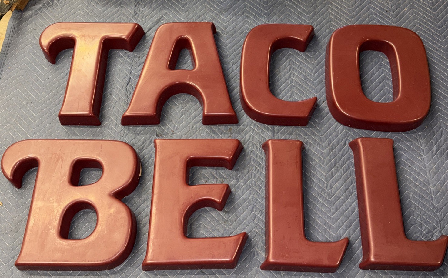 Vintage 1970’s-1980’s Taco Bell Storefront Sign Letters Set Large Americana Vintage 1970’s-1980’s Taco Bell Storefront Sign Letters Set Large Americana
