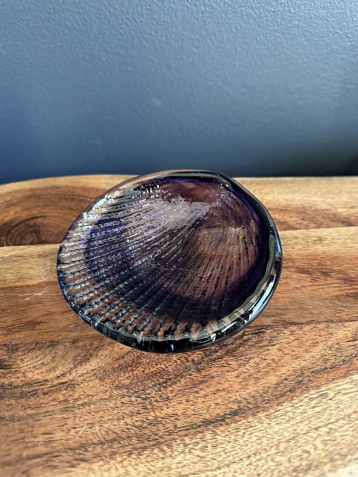 Heavy Art Glass Textured Clam Shell With Purple Swirl Beautiful Unique Soap Dish