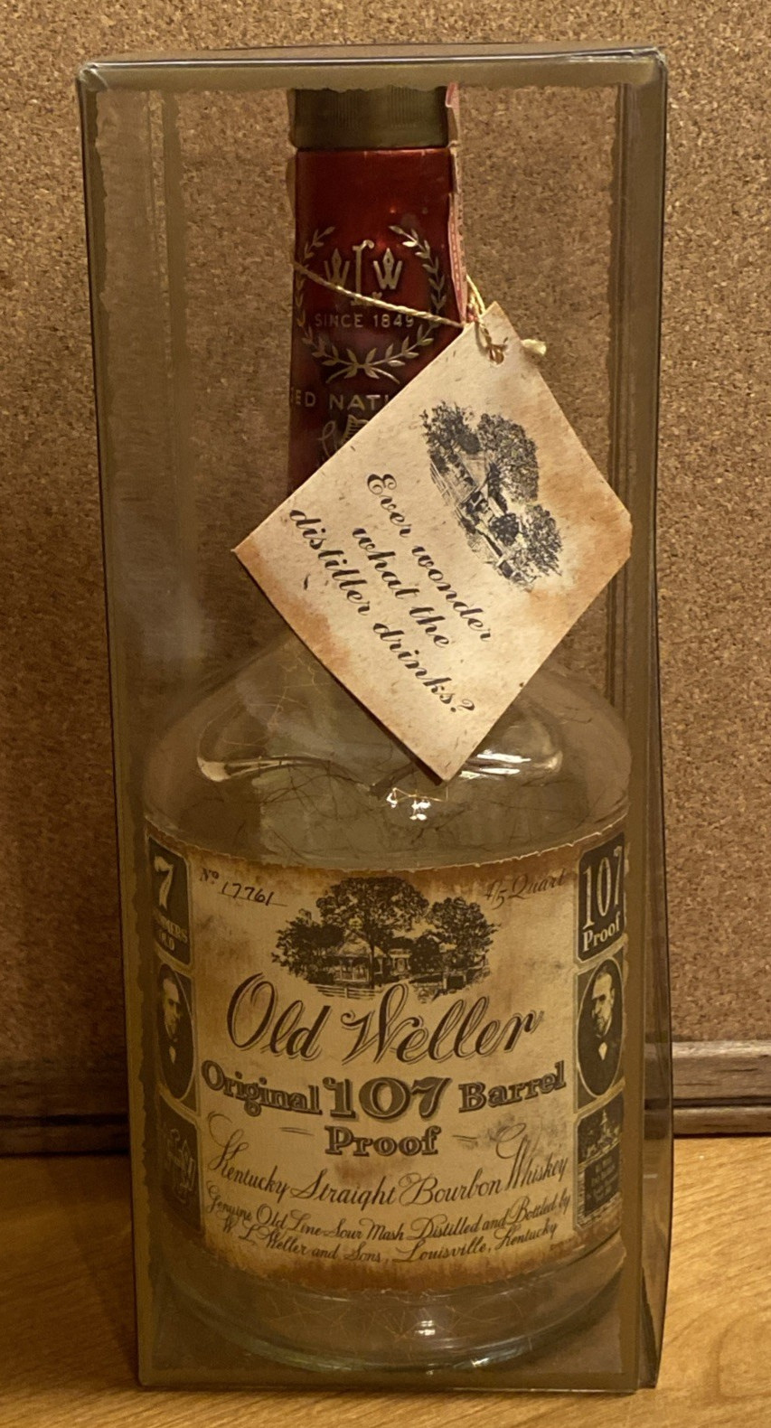Vintage 70's Old Weller 107 Gold Vein Bottle Stitzel-Weller w/ Tag - 4/5 Quart Vintage 70's Old Weller 107 Gold Vein Bottle Stitzel-Weller w/ Tag - 4/5 Quart