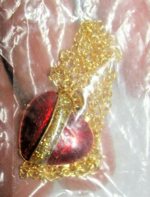 Vintage New Genuine Austrian Crystal Heart Necklace gold tone 1980 new sealed