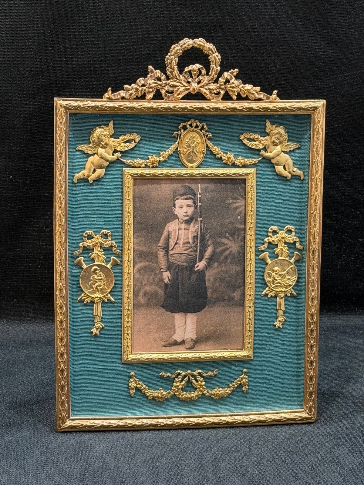 EXQUISITE FRENCH BRONZE FRAME ( 5 1/4 