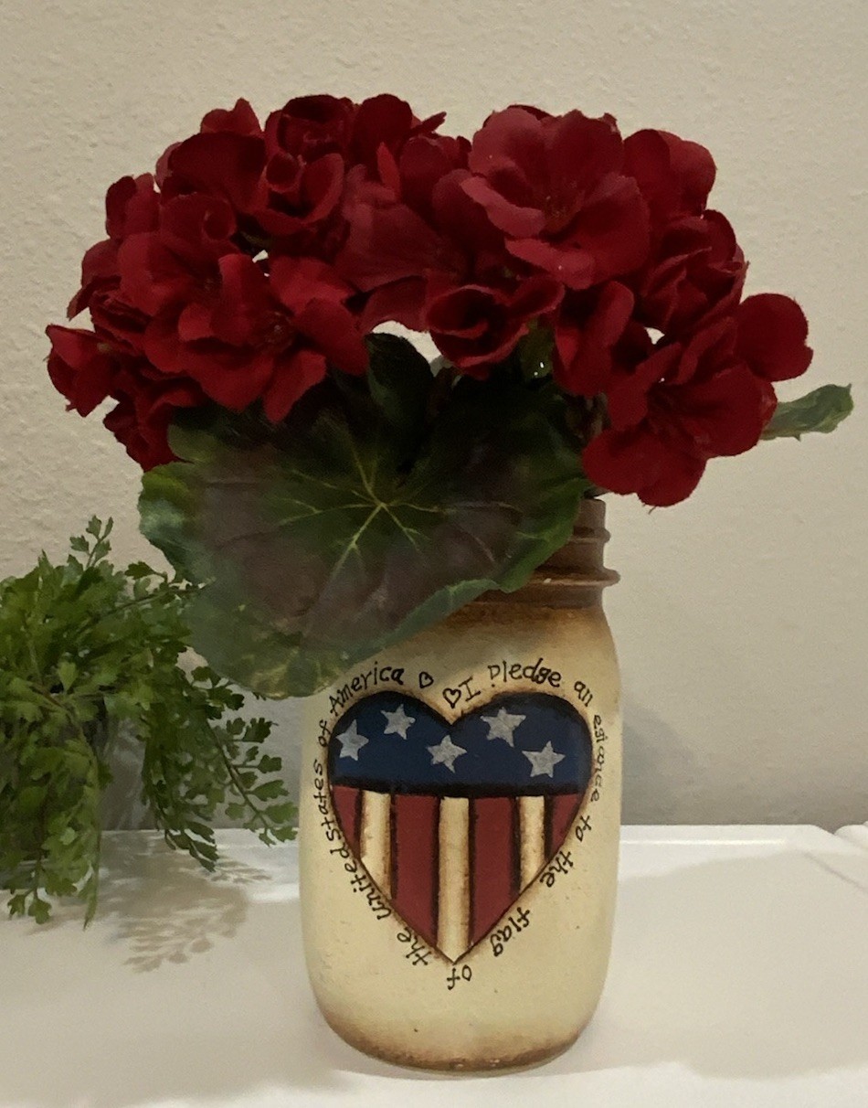 Vtg Primitive Americana Flag Heart Jar Vase Red Floral Arrangement Farmhouse
