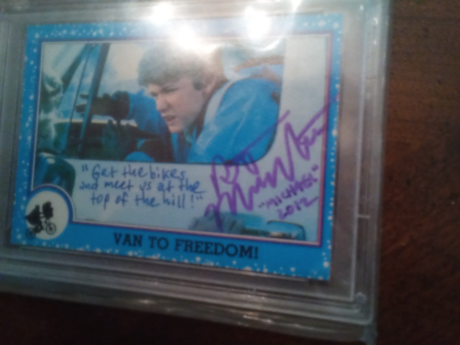 1982 Topps E.T. The Extra Terrestrial #82 pea Robert mcnauughton pea auto