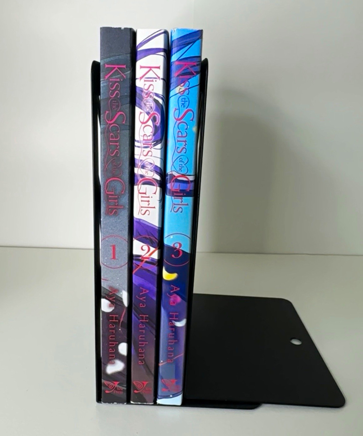 Kiss the Scars of the Girls Manga Complete Set Vol 1-3 English Yen Press Yuri