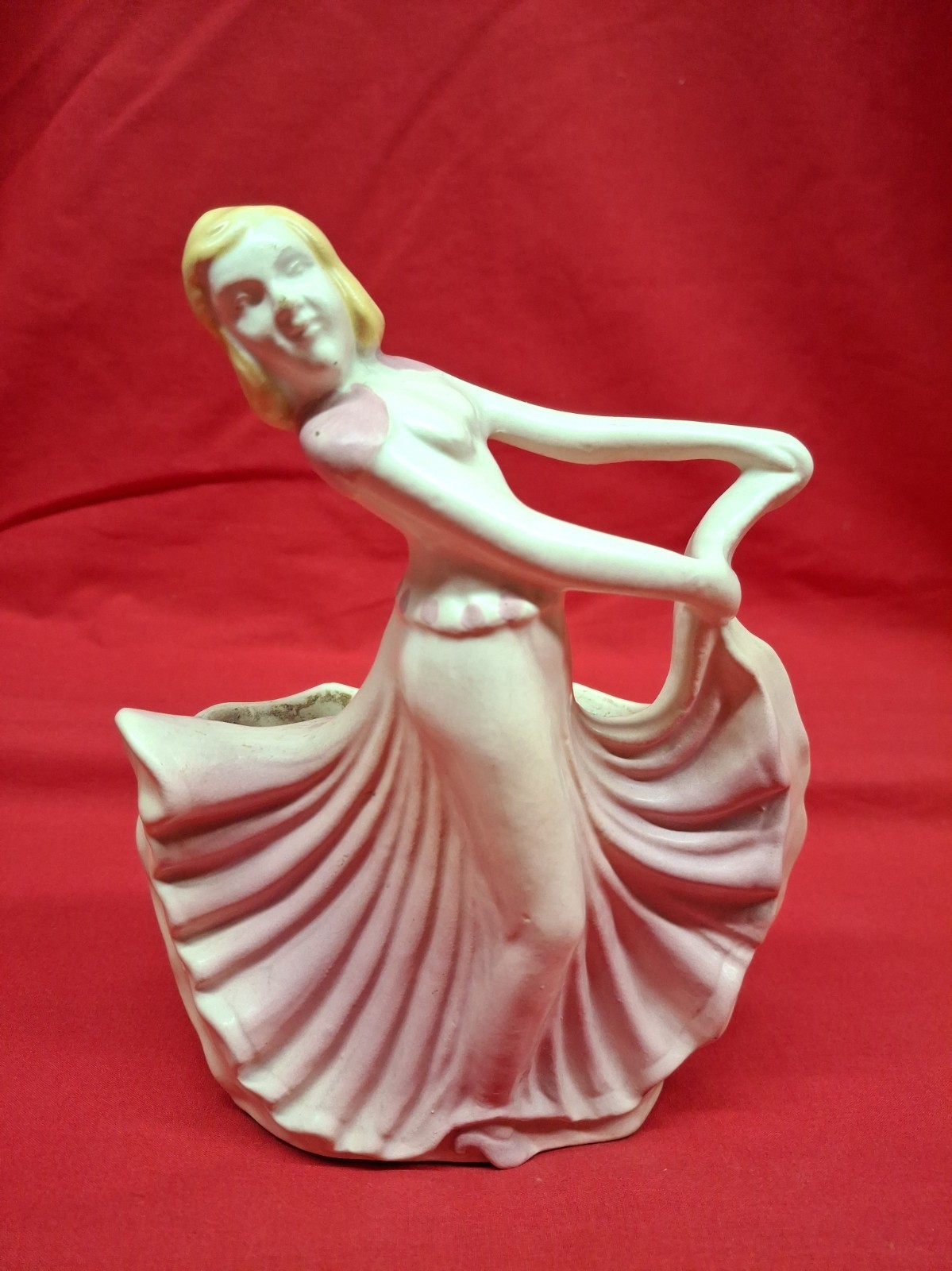 VTG Art Deco 1940’s Hull Pottery U.S.A. Dancing Lady Planter/Vase #955 