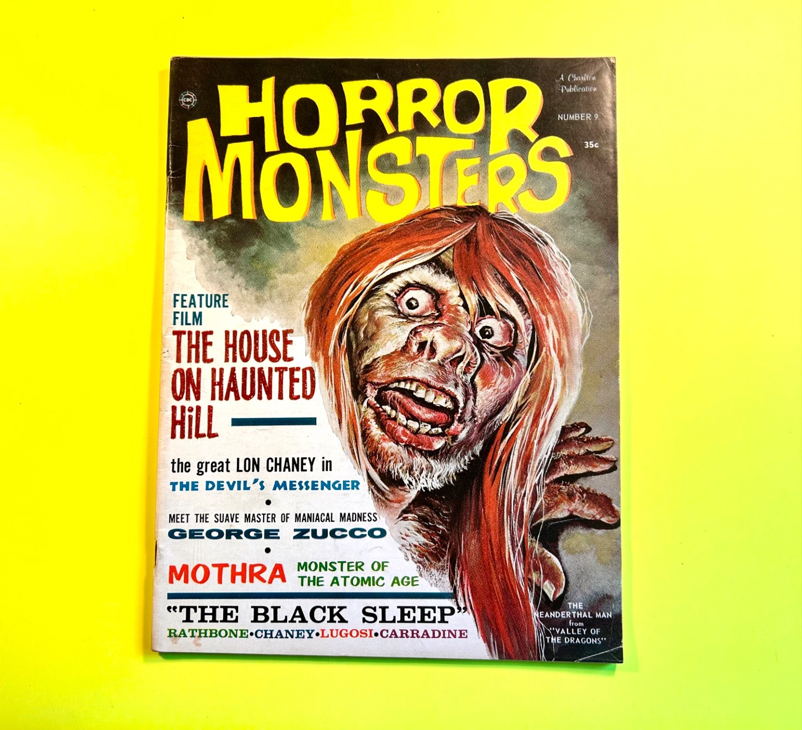 Horror Monsters Magazine #9 - Original Charlton Publishing - VF/NM - FREE MAG.