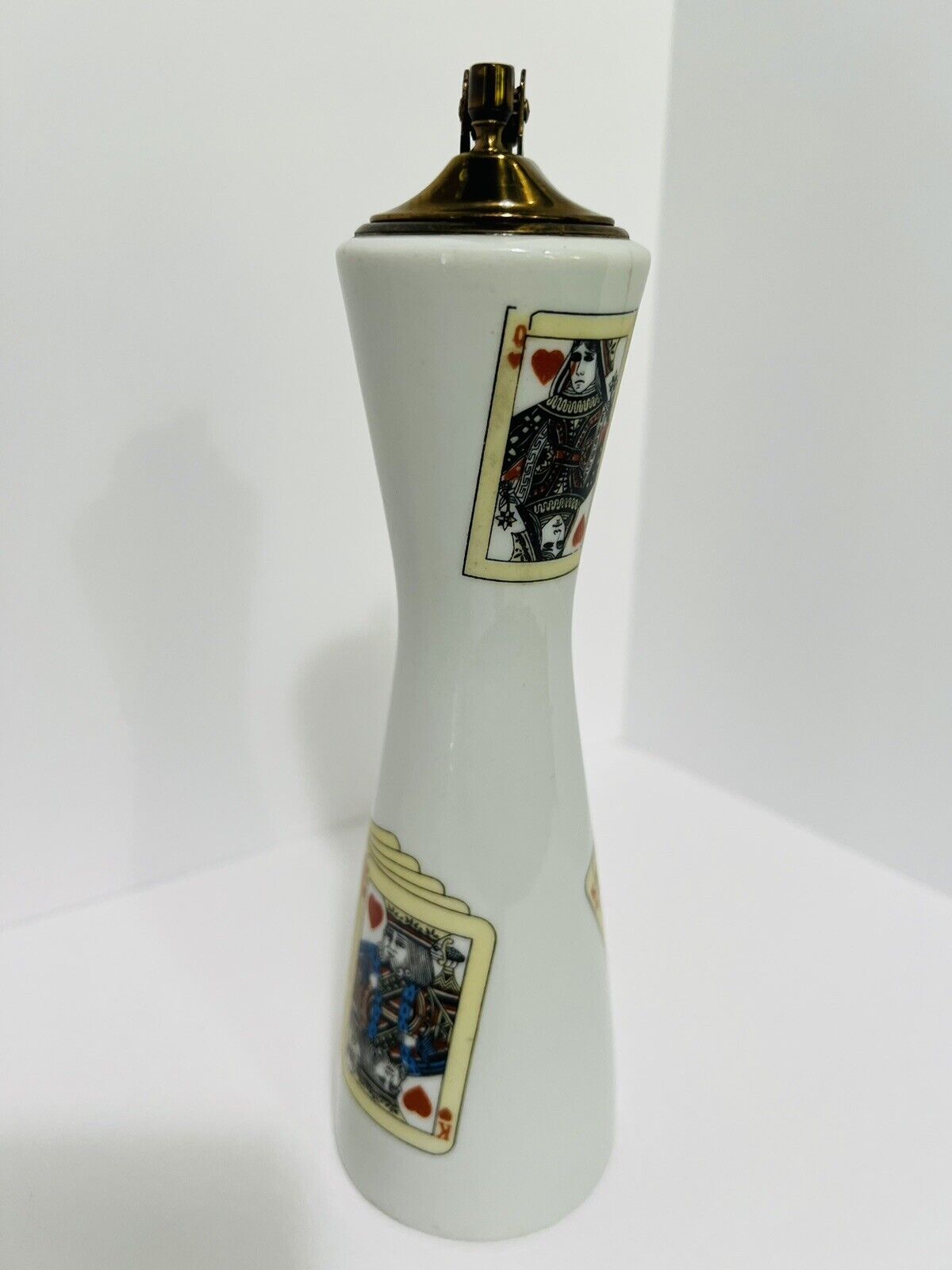 VTG 9” Japanese Hand Painted By Pacific, Table Lighter With Card Deco 1940/50’s