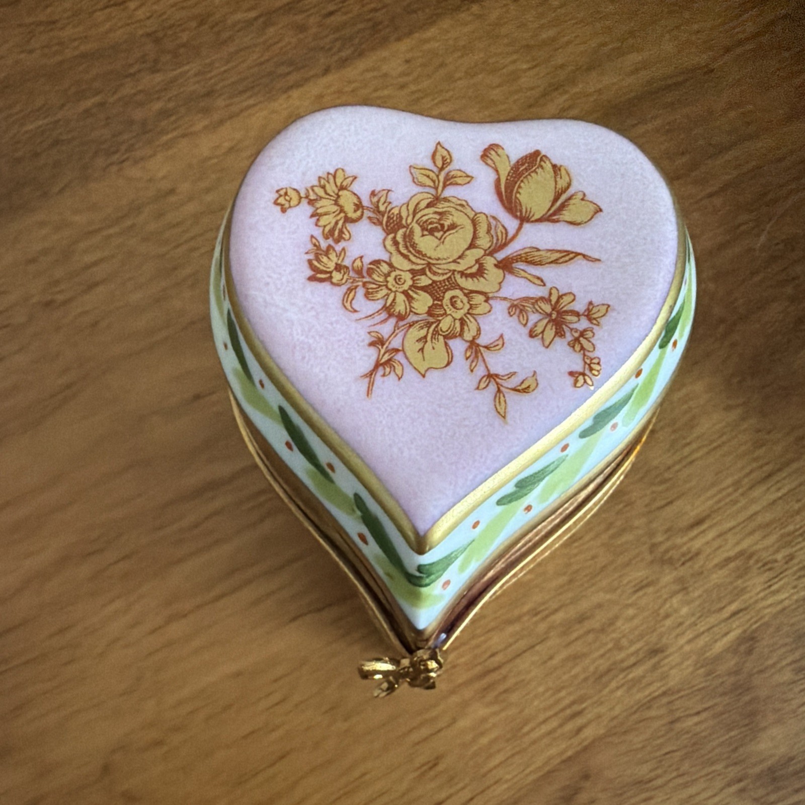 Limoges France Rehausse Heart Pink, Red, Gold Floral Porcelain Ring Box Limoges France Rehausse Heart Pink, Red, Gold Floral Porcelain Ring Box