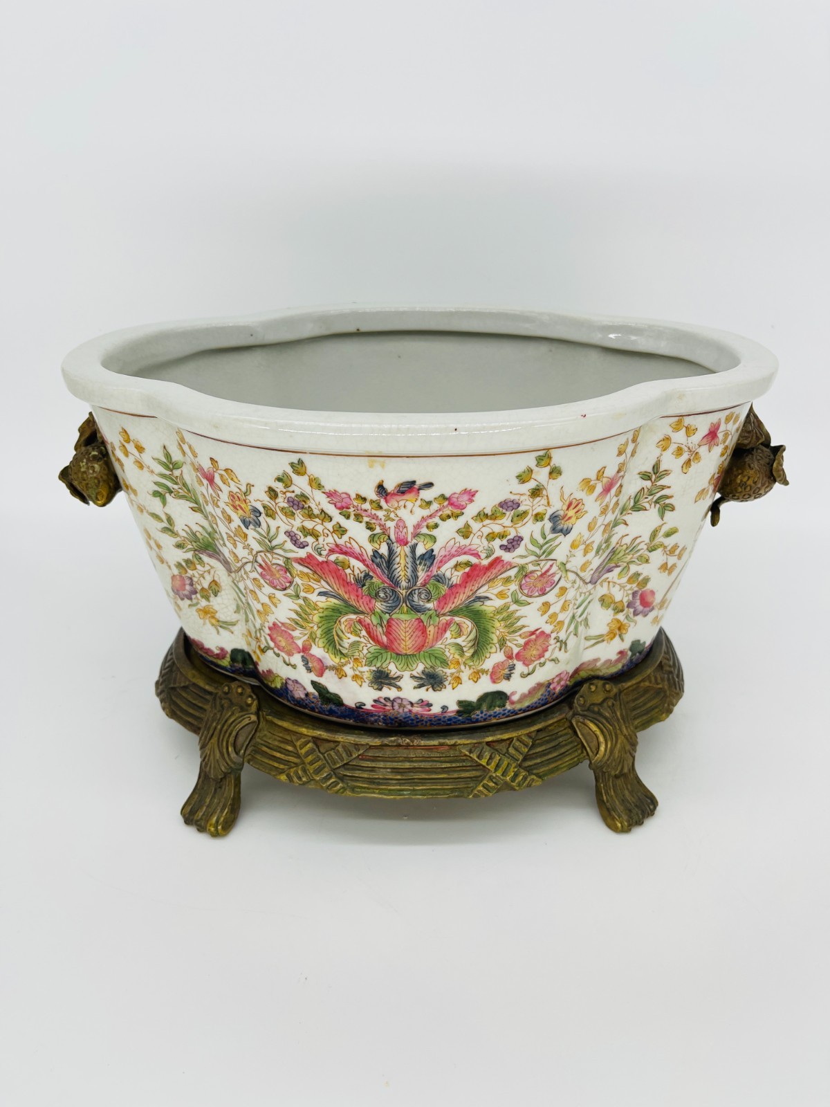 Vintage Wong Lee 1895 Porcelain & Gilt Planter Cachepot