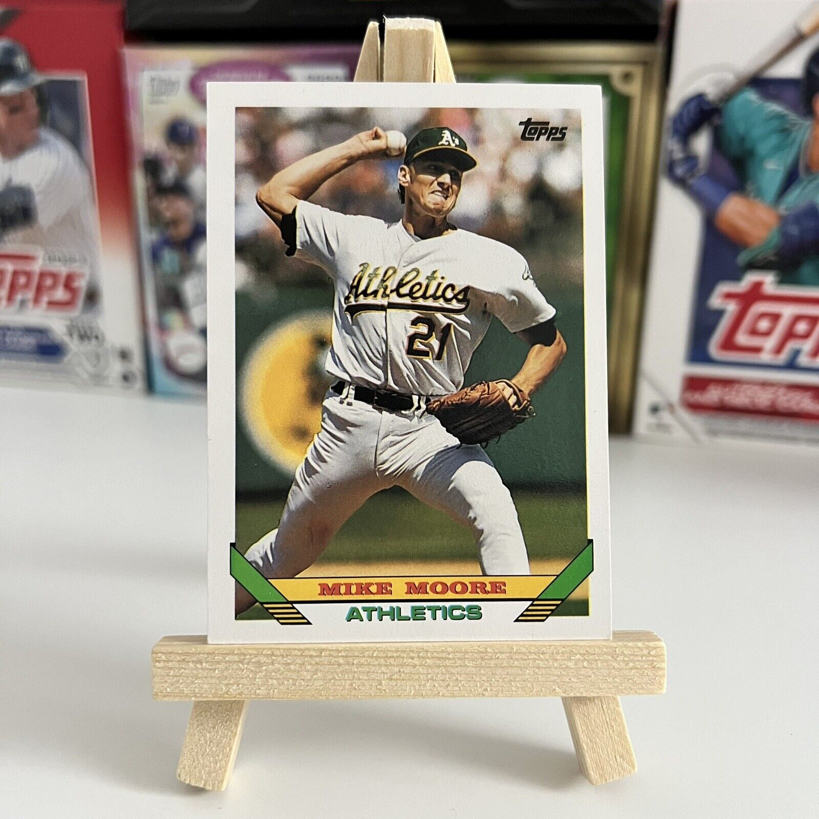 1993 Mike Moore Topps #73 Oakland Athletics