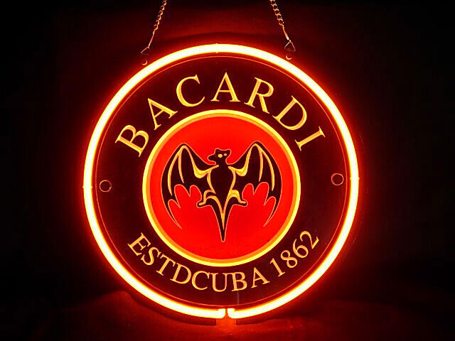 Bacardi Distillery Bat Rum 3D Carved 12\