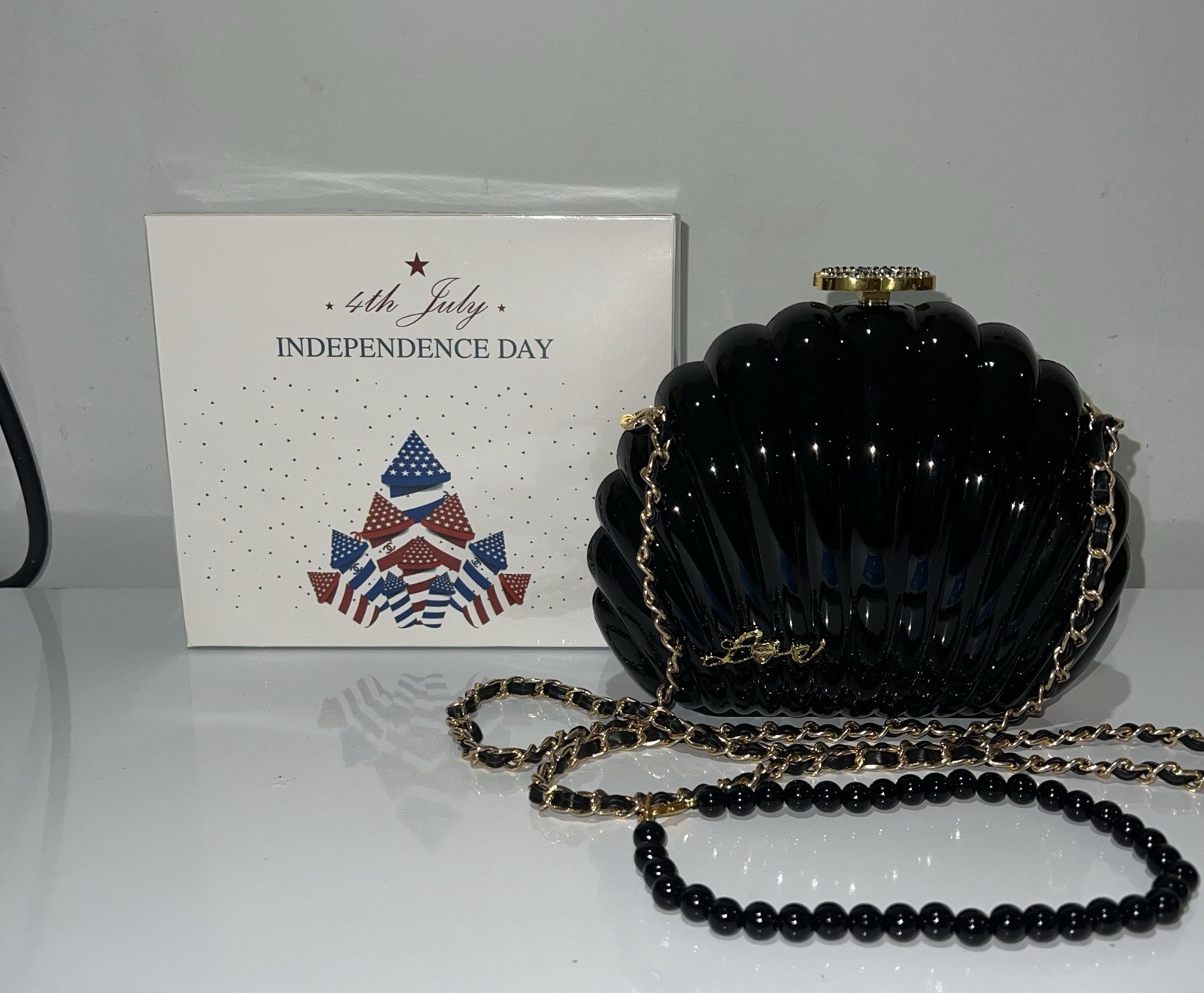 Chanel Beauty Novelty Rhinestone Shell Black 4th July 2020 Bag Chanel Beauty Novelty Rhinestone Shell Black 4th July 2020 Bag