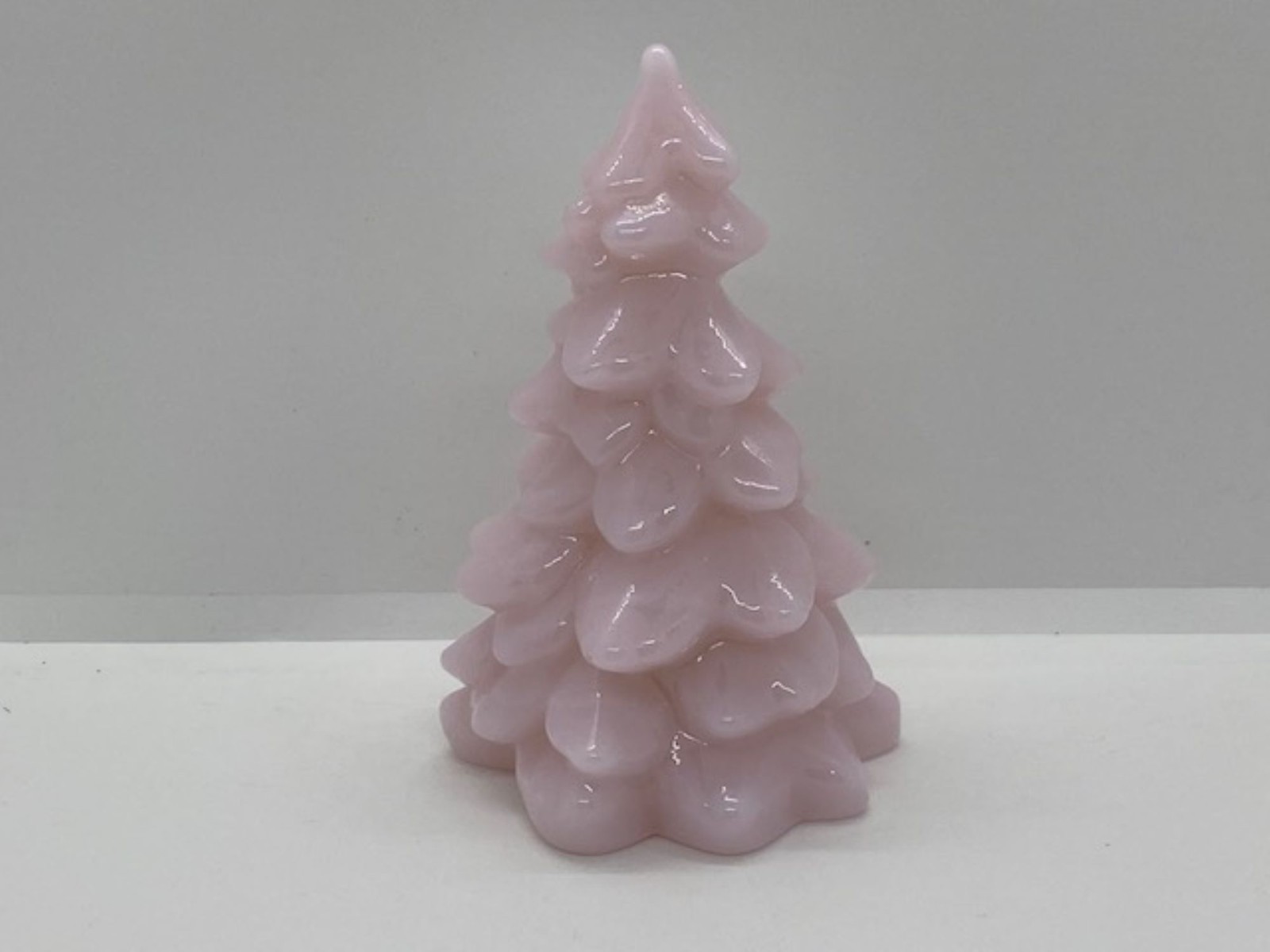 Mosser Glass USA Collectible Glass Christmas Tree Crown Tuscan Pink 5.5 inch New