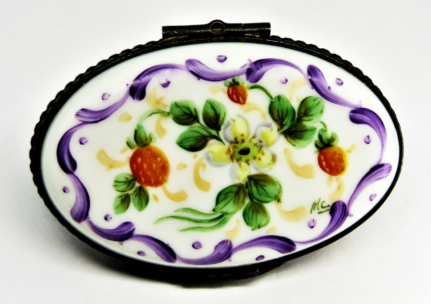 LIMOGES FRANCE BOX -VINTAGE OVAL- STRAWBERRY VINES -FRUITS & FLOWERS- SIGNED MC