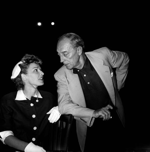 The American comic actor director Buster Keaton conversation wife - Old Photo