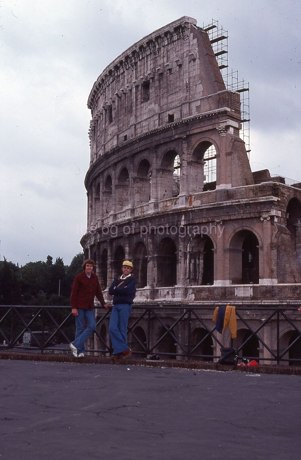 COLOSSEUM 35mm FOUND Photo COLOR Vintage Transparency ROME ITALY 31 T 9 T