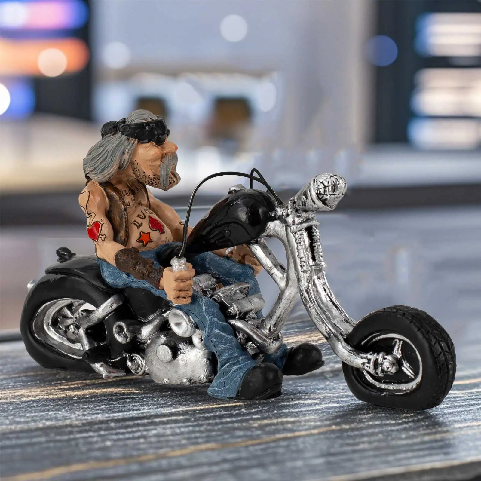 Funny Biker Resin Figurine Motorcycle Rider Statue Retro Desktop Shelf Ornament Funny Biker Resin Figurine Motorcycle Rider Statue Retro Desktop Shelf Ornament