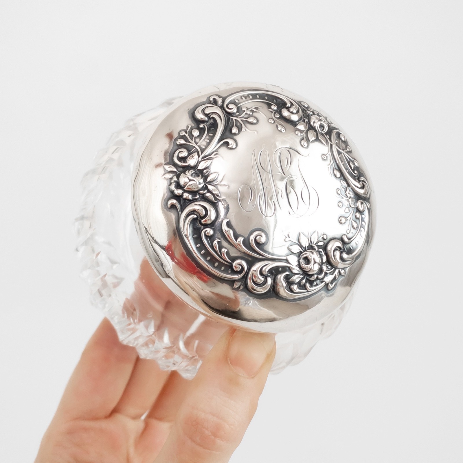 GORHAM Antique Crystal Victorian Vanity Powder Jar Sterling Repousse Art Nouveau