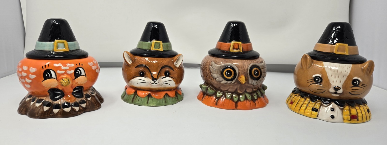 Johanna Parker Critter Bowl Pilgrim Hat Lid Transpac Thanksgiving Fall Jar Set/4