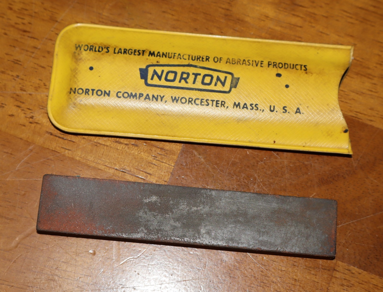 VTG NORTON STROP Hone Sharpener w/ Sleeve 3/4