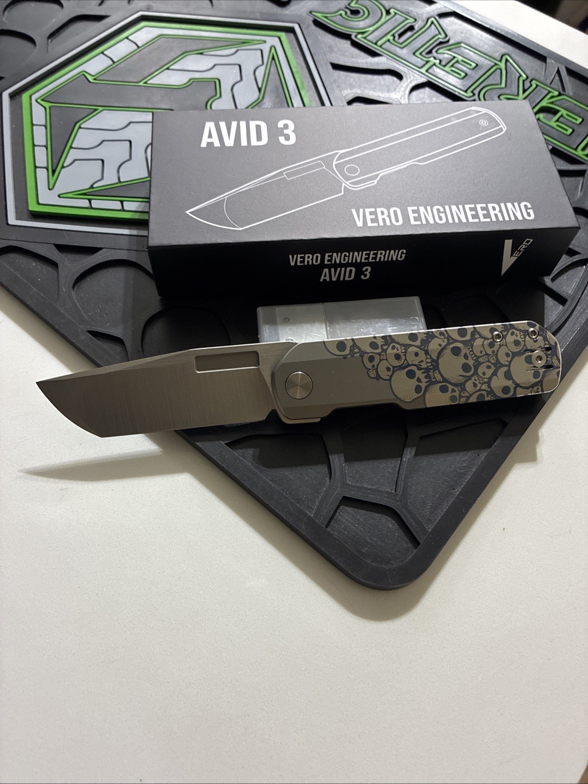 Vero Engineering Avid 3 Titanium Skulls Whatnot Custom - BNIB Titanium #179