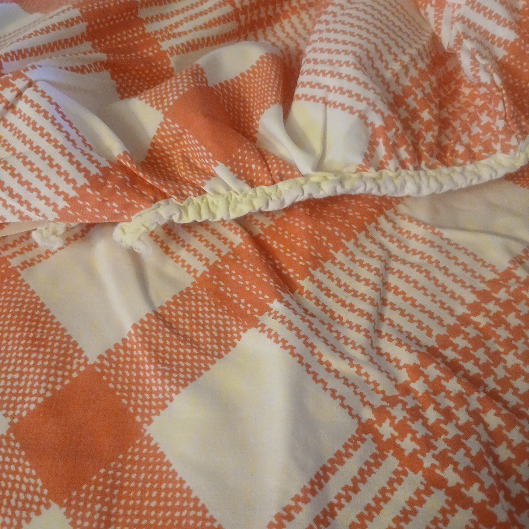 VTG Double Fitted Sheet Pink/white Argyle Print