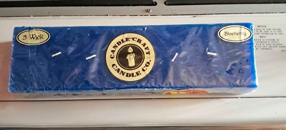New Sealed Vintage Candle Craft Co. 5-Wick Large Blueberry Brick Candle