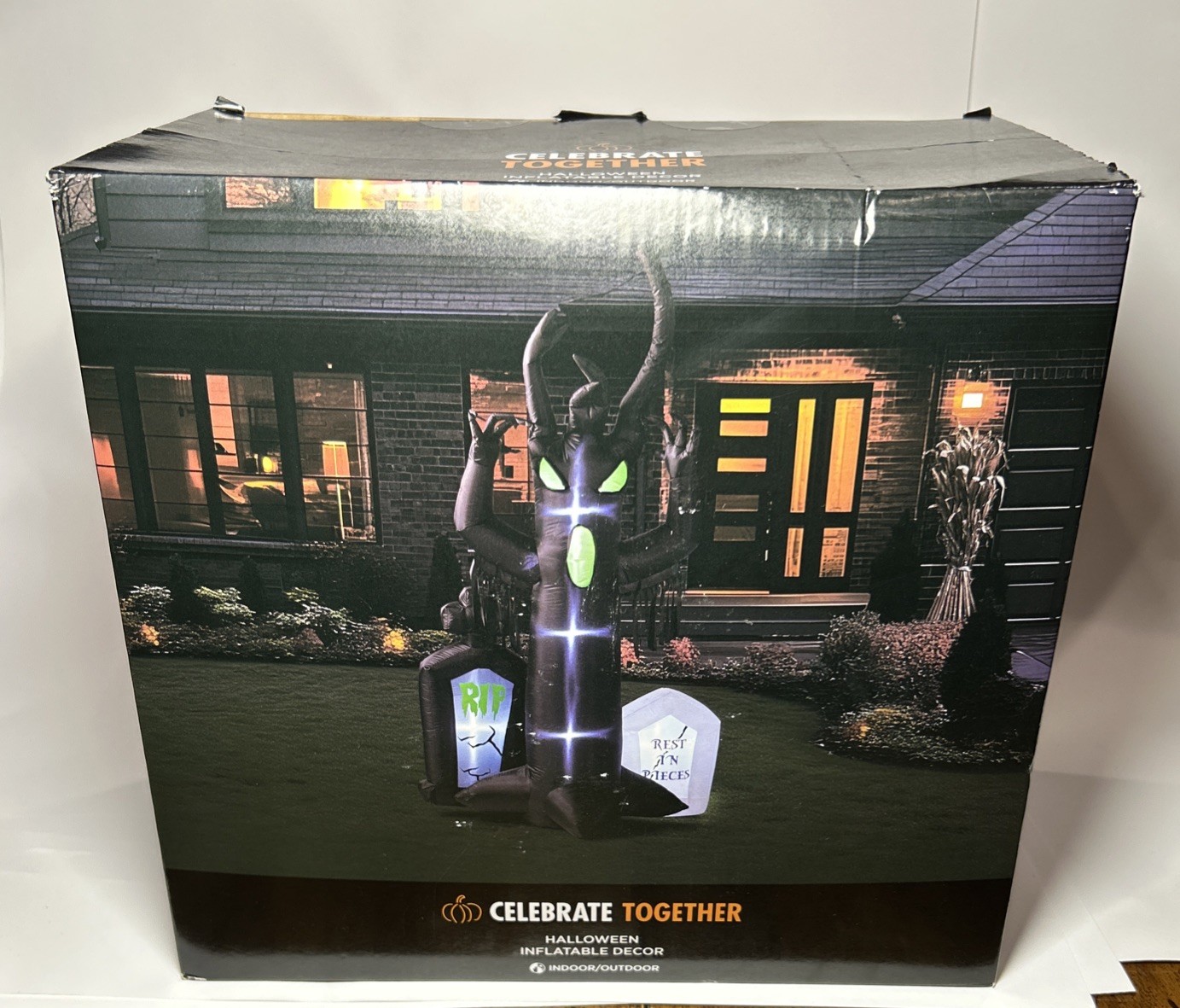 Celebrate Together Halloween 9-ft. Haunted Tree Outdoor Inflatable Decor New Celebrate Together Halloween 9-ft. Haunted Tree Outdoor Inflatable Decor New
