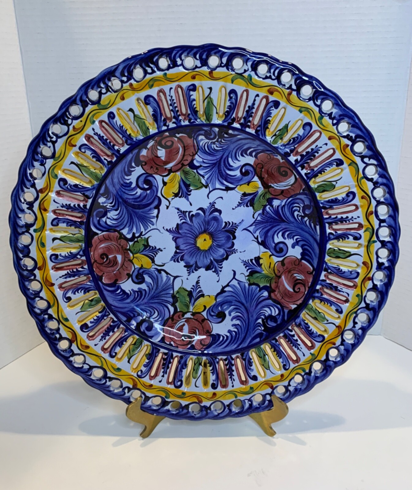 Faireal Alcobaca Ceramics HandPainted Portugal Floral Wall Hanging Plate, Platte